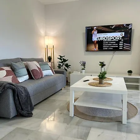 Apartment Miranda 3 *