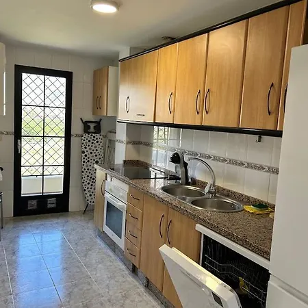 Apartment Miranda 3 *